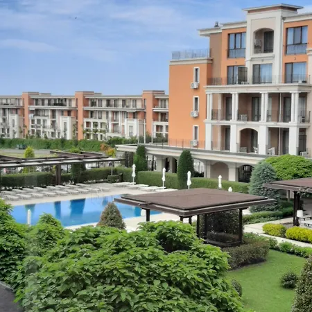 Apartament Premier Apparthotel 2025 Święty Włas